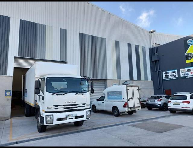 INDUSTRIAL PROPERTY TO RENT IN NORTH END